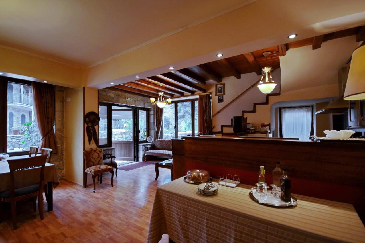 Guesthouse Stemnitsa Bagian luar foto